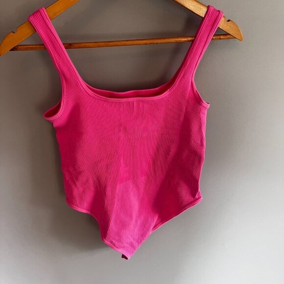 Hot Pink Ribbed Bodysuit Sleeveless Size Large - Picture 7 of 8